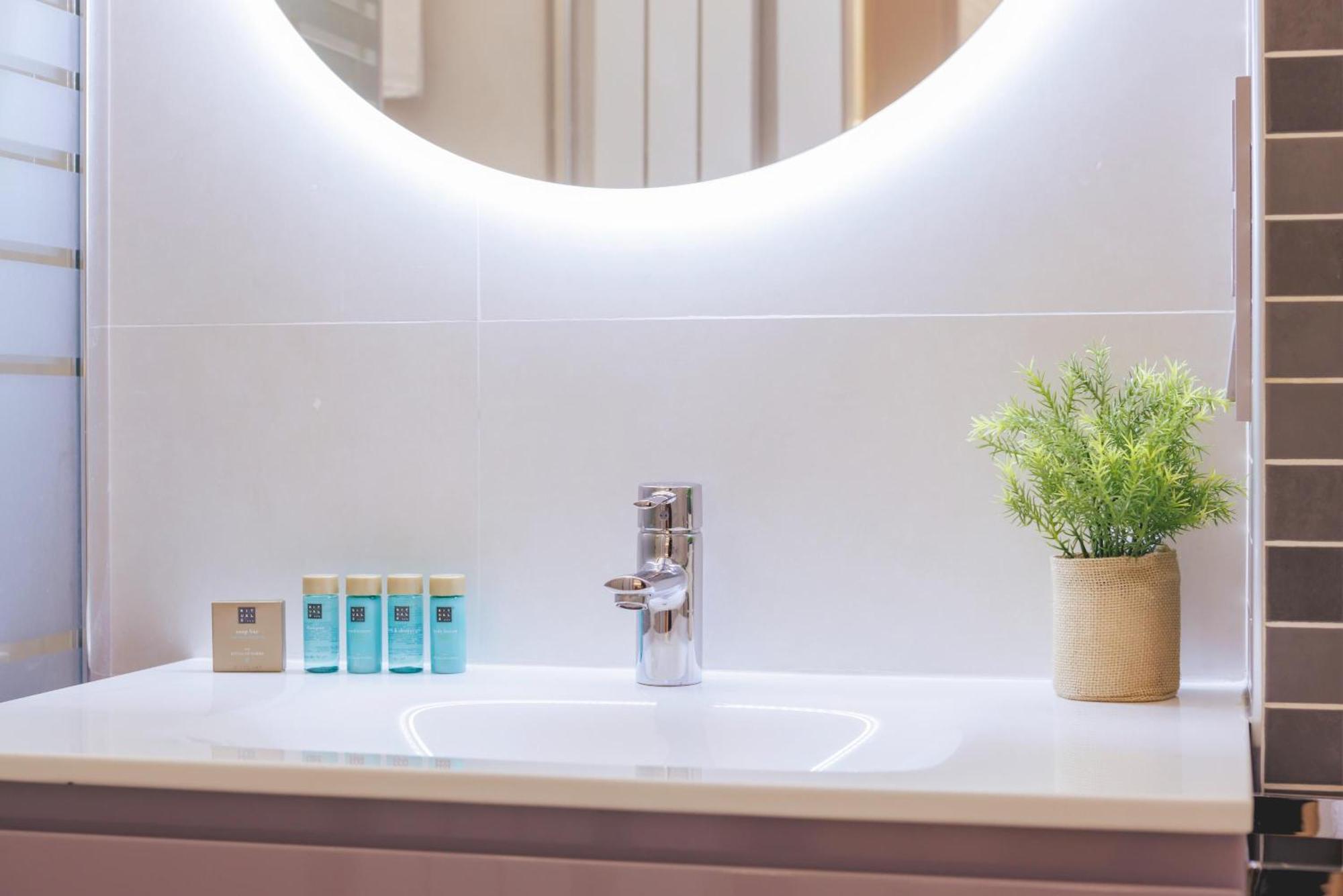 Bravissimo Hortes, 3-Bedroom Centre Apartment خيرونا المظهر الخارجي الصورة