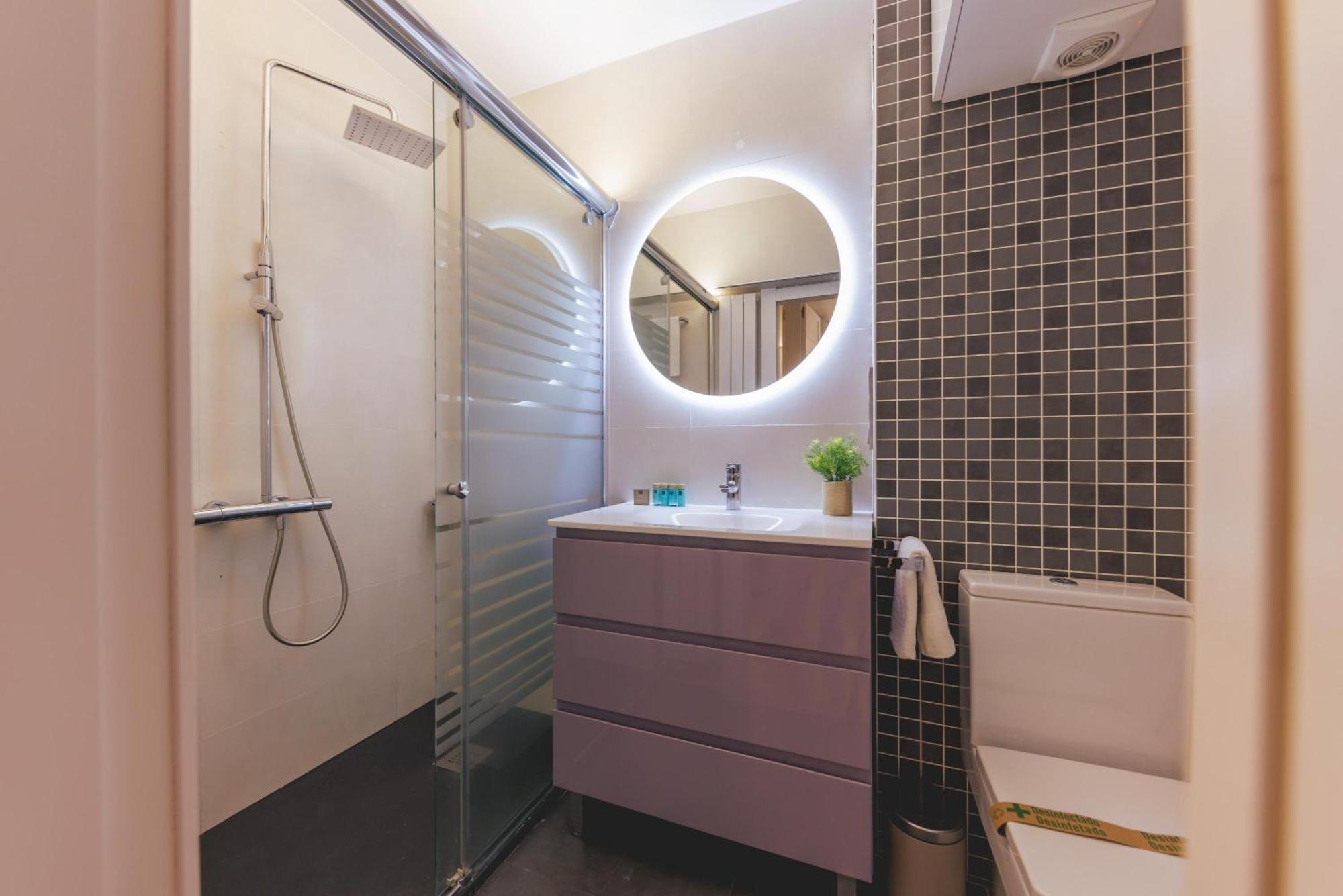 Bravissimo Hortes, 3-Bedroom Centre Apartment خيرونا المظهر الخارجي الصورة