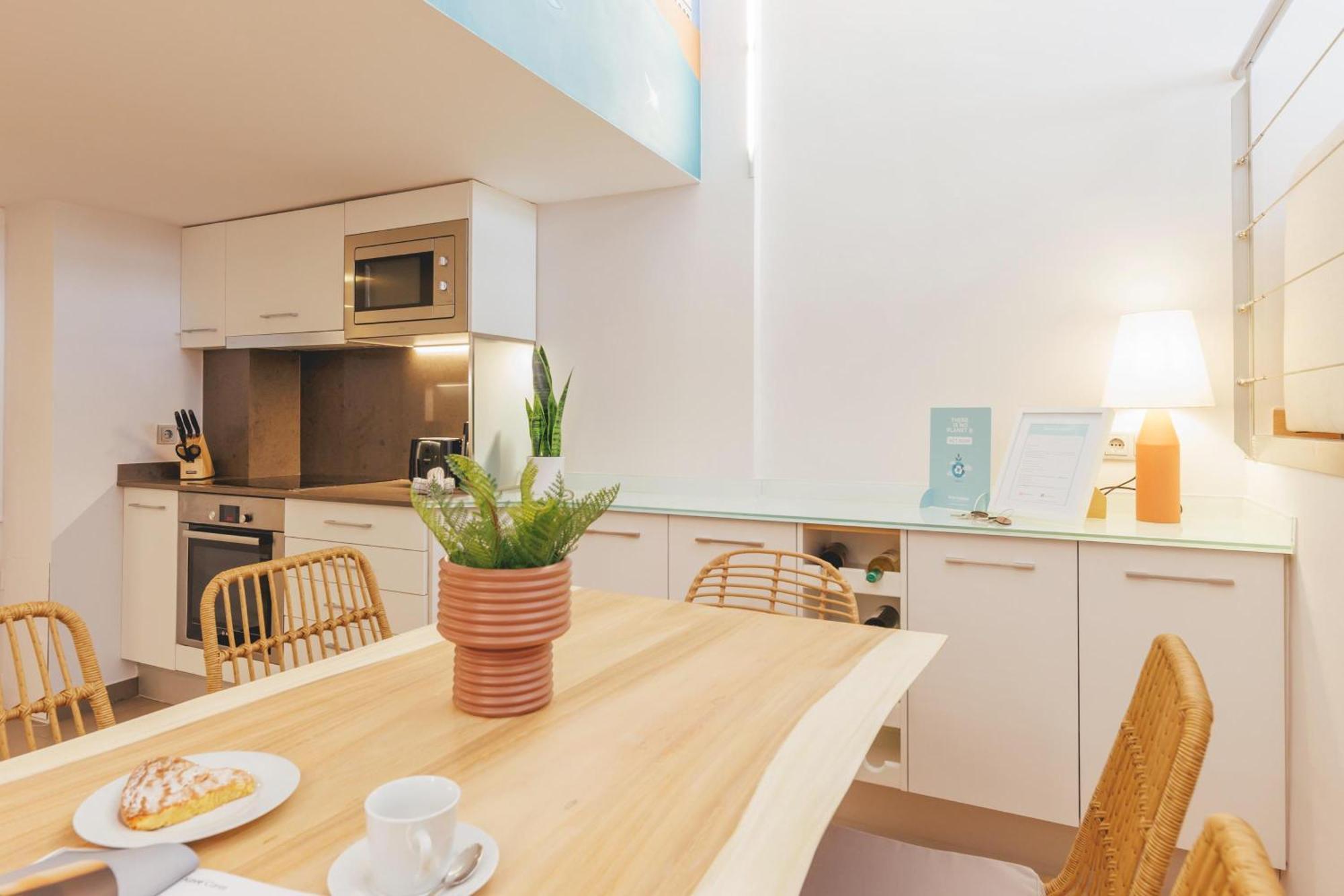 Bravissimo Hortes, 3-Bedroom Centre Apartment خيرونا المظهر الخارجي الصورة